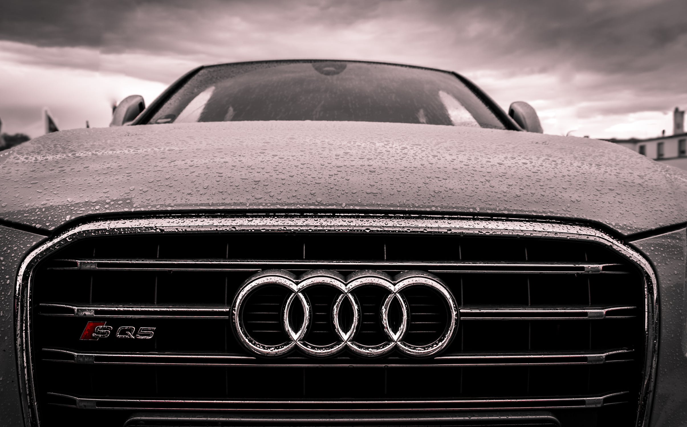 Black Audi in the rain, Severna Park PDR